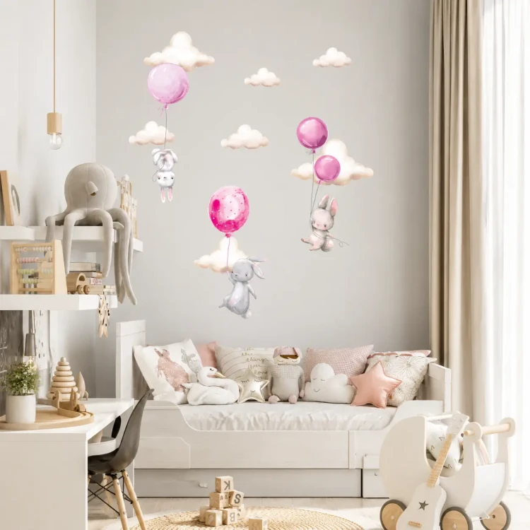naklejki-na-ścianę-króliczki-balony-różowe-100x100cm.webp