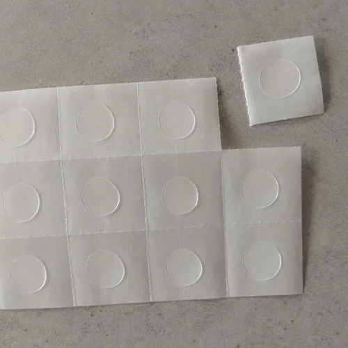 kropki-samoprzylepne-dwustronne-12mm-120-sztuk-astra.webp