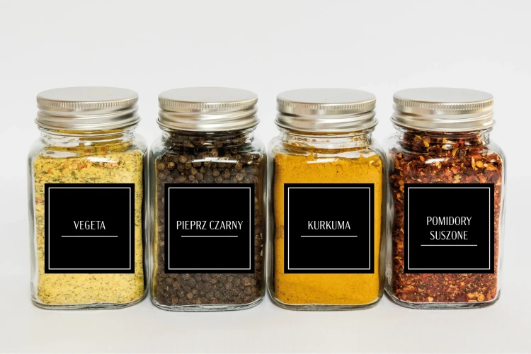 nalepki-na-przyprawy-czarne-4x4cm-192-sztuki.webp